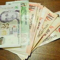 Jaka waluta w Singapurze? Wszystko o dolarze singapurskim i wymianie dla turystów